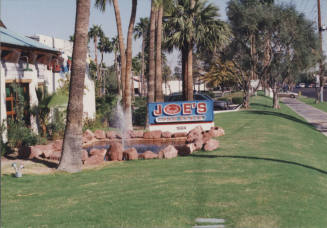 Joe's Crab Shack  - 1604 East Southern Avenue,  Tempe, Arizona