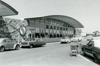 Safeway Grocery Store - 926 East Broadway Road, Tempe, Arizona