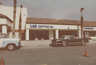 Lee Optical    - 1628 East Southern Avenue,  Tempe, Arizona