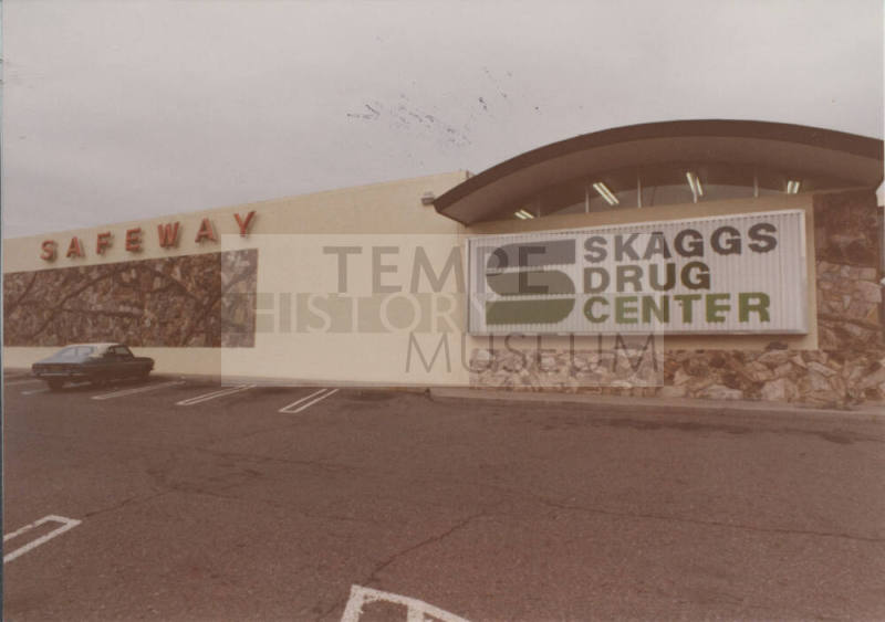 Skagg's Drug Center - 914 East Broadway Road, Tempe, Arizona