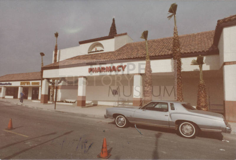 Safeway Stores Inc.  -  1706  East Southern Avenue,  Tempe, Arizona
