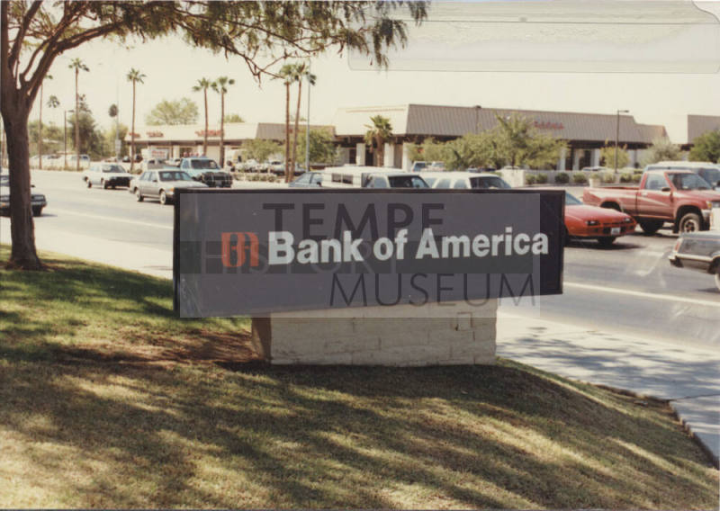 Bank Of America   - 1801 East Southern Avenue,  Tempe, Arizona