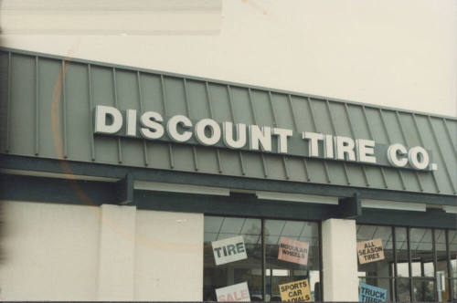 Discount Tire Company   - 1709 East Southern Avenue,  Tempe, Arizona