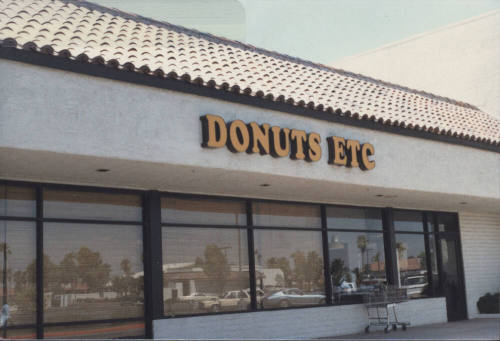 Donuts Etc.   - 1726 East Southern Avenue,  Tempe, Arizona