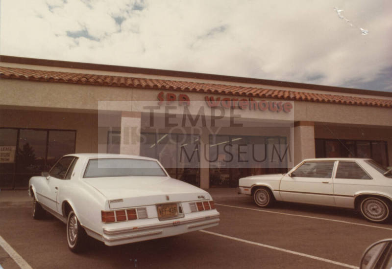 Spa Warehouse  - 1815  East Southern Avenue, Tempe, Arizona