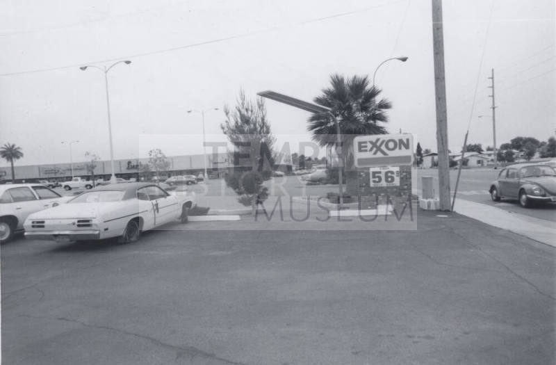 Exxon Gasoline Station - 909 East Broadway Road, Tempe, Arizona