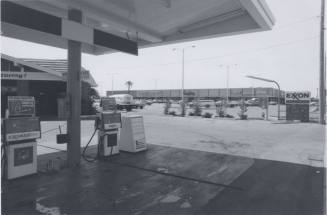 Exxon Gasoline Station - 909 East Broadway Road, Tempe, Arizona
