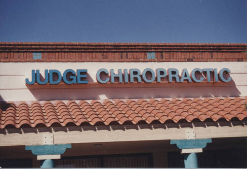 Judge Chiropractic   -1950  East  Southern Avenue, Tempe, Arizona