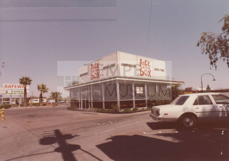 Jack-In-The-Box Restaurant - 942 East Broadway Road, Tempe, Arizona