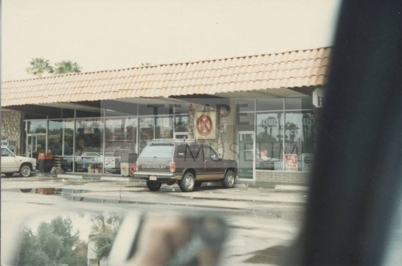 Circle K Food Store  - 2044  East  Southern Avenue, Tempe, Arizona