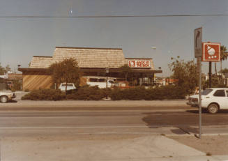 Jack-In-The-Box Restaurant - 942 East Broadway Road, Tempe, Arizona