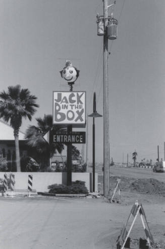 Jack-In-The-Box Restaurant - 942 East Broadway Road, Tempe, Arizona