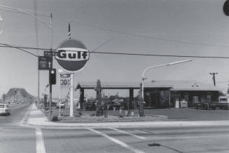Gulf Gasoline Station - 904 West Broadway Road, Tempe, Arizona