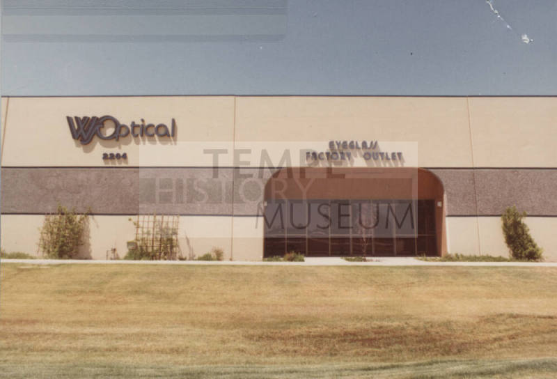 W Optical   -  2204  West  Southern Avenue, Tempe, Arizona