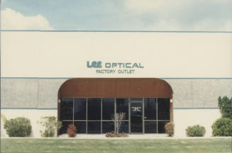 Lee Optical Factory Outlet    -  2204  West  Southern Avenue, Tempe, Arizona