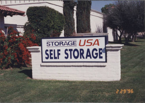 Storage USA Self Storage    -  2222  West  Southern Avenue, Tempe, Arizona