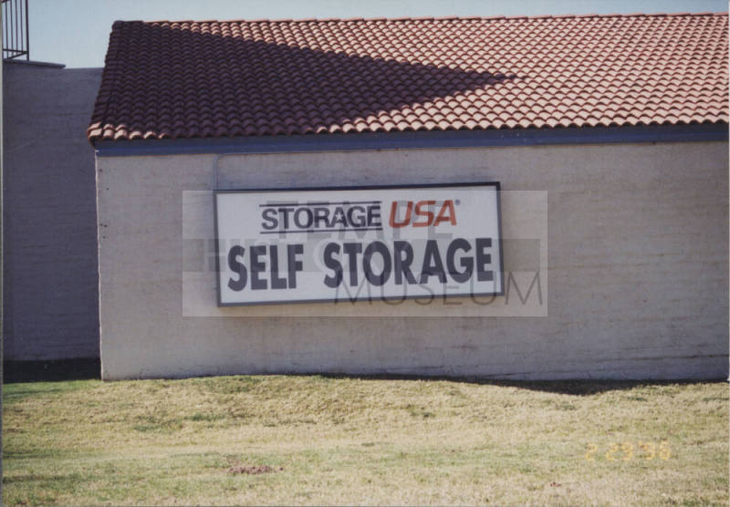 Storage USA Self  Storage    -  2222  West  Southern Avenue, Tempe, Arizona