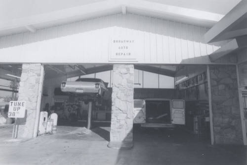 Broadway Auto Repair - 904 West Broadway Road, Tempe, Arizona
