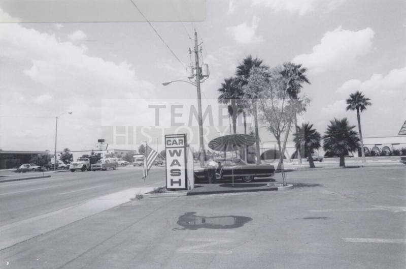 Broadway Car Wash - 1016 East Broadway Road, Tempe, Arizona