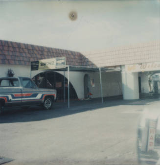 Broadway Car Wash - 1016 East Broadway Road, Tempe, Arizona