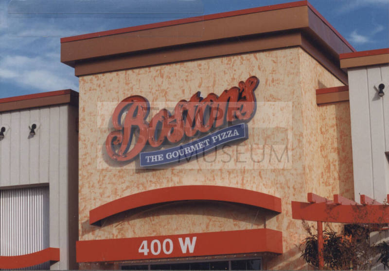 Boston's The gourmet Pizza   - 400 West University Drive , Tempe, Arizona