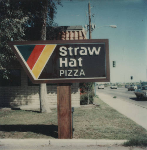 Straw Hat Pizza Restaurant - 1024 East Broadway Road, Tempe, Arizona
