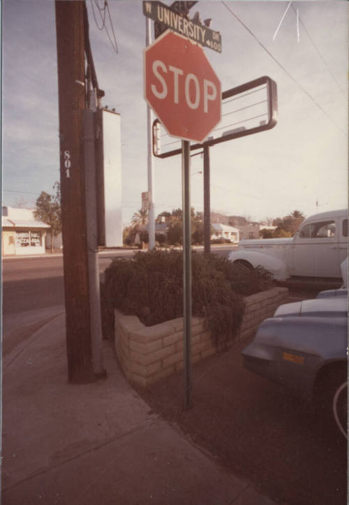 Ronnie's Auto Service  - 527 West University Drive , Tempe, Arizona