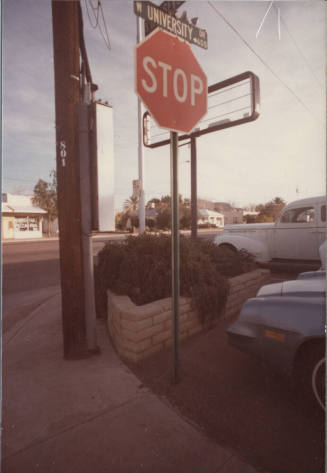 Ronnie's Auto Service  - 527 West University Drive , Tempe, Arizona