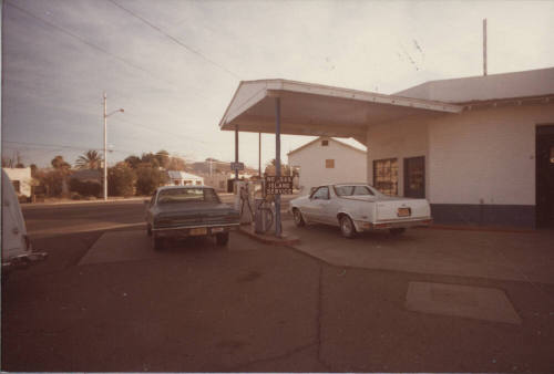 Ronnie's Auto Service  - 527 West University Drive , Tempe, Arizona