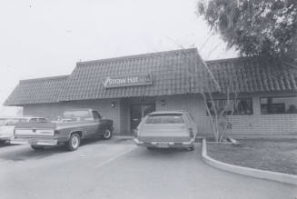 Straw Hat Pizza Restaurant - 1024 East Broadway Road, Tempe, Arizona