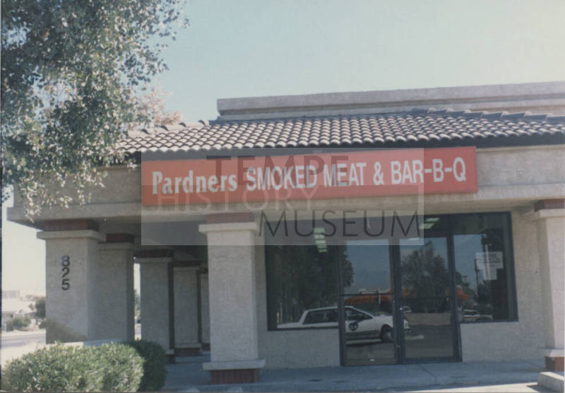 Pardners Smoked Meat & Bar B Q    - 825 West University Drive, Tempe, Arizona