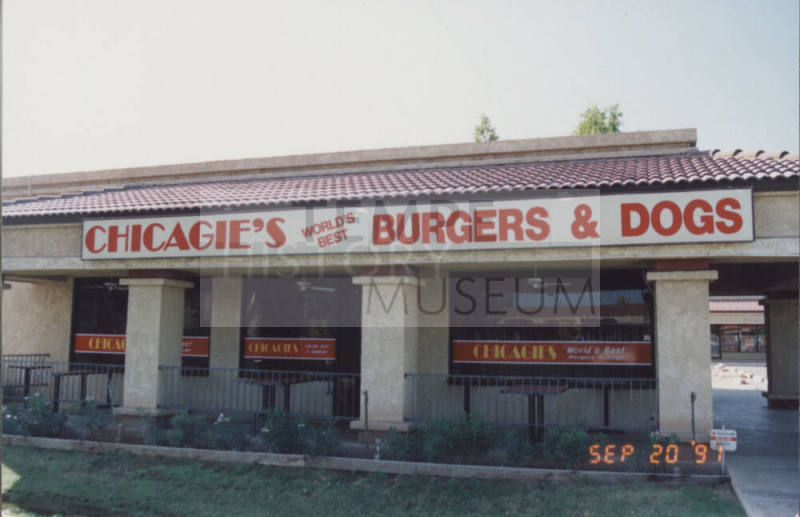 Chicagies Burgers & Dogs    - 825 West University Drive, Tempe, Arizona