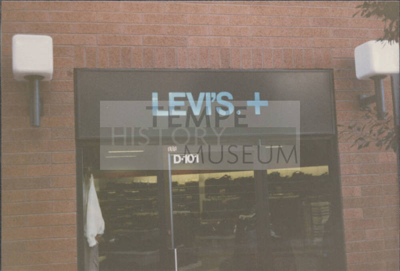 Levi's +    - 900 East University Drive, # D101,  Tempe,  Arizona