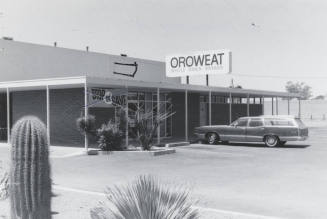 Orowheat Bakery Thrift Store - 1115 West Broadway Road, Tempe, Arizona