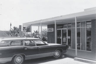 Orowheat Bakery Thrift Store - 1115 West Broadway Road, Tempe, Arizona