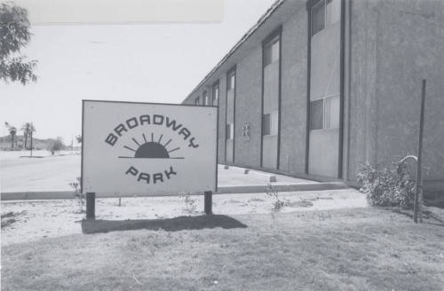 Broadway Park Apartments - 1120 West Broadway Road, Tempe, Arizona
