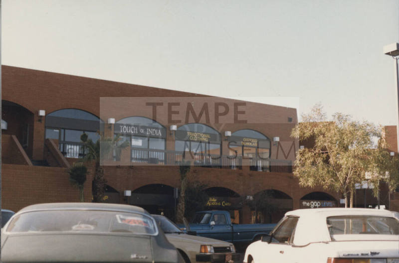 The Cornerstone    -  900 East University Drive, Tempe,  Arizona