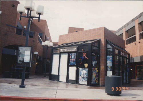 Exotica Collectibles    -  914 East University Drive, Tempe,  Arizona