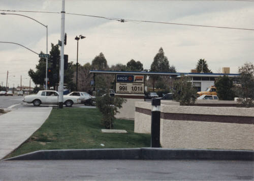 Arco AM PM Market - 980 West University Drive, Tempe, AZ.