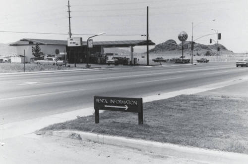 Windbell Apartments - 1330 West Broadway Road, Tempe, Arizona