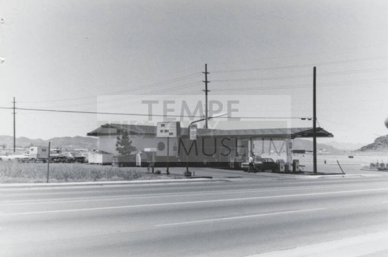 Broadway Union Gasoline Station - 1349 West Broadway Road, Tempe, Arizona
