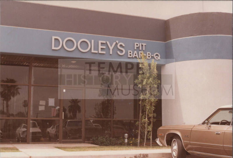 Dooley's Pit Bar-B-Q - 1605 West University Drive, Tempe, AZ.