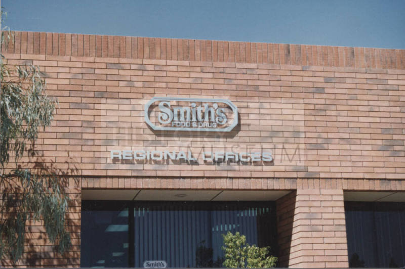 Smith's Food & Drug - 1830 West University Drive, Tempe, AZ.