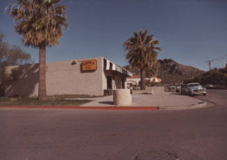 Dawg's - 620 South College Avenue, Tempe, Arizona