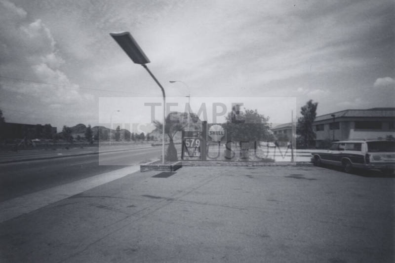 Shell Gasoline Station - 1406 West Broadway Road, Tempe, Arizona