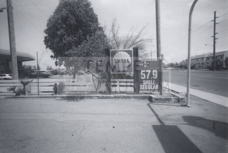 Shell Gasoline Station - 1406 West Broadway Road, Tempe, Arizona