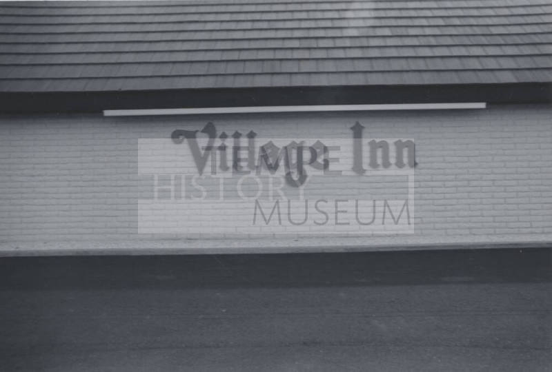Village Inn Restaurant - 1705 East Broadway Road, Tempe, Arizona