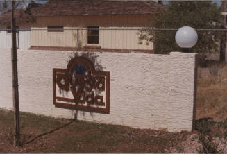 Questa Vida Homes - 2047 East University Drive, tempe, AZ.