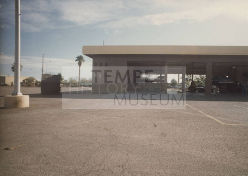 Auto Shoppe - 1740 West Broadway Road, Tempe, Arizona