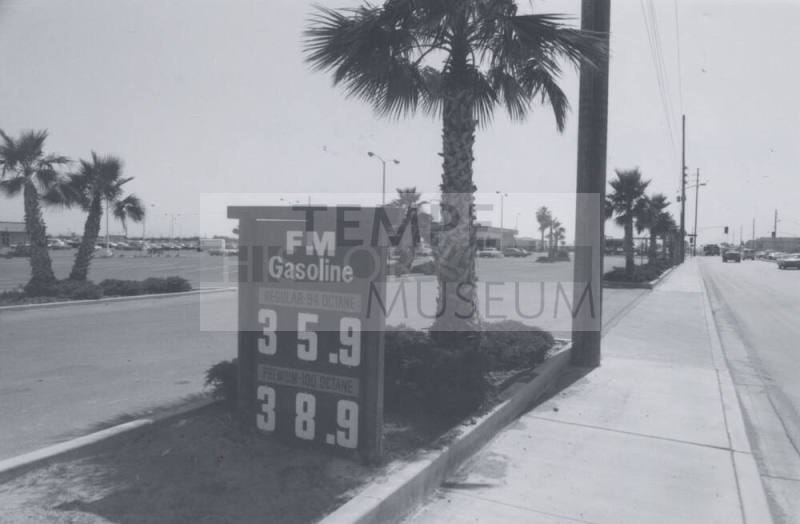 F.M. Gasoline Station - 1740 West Broadway Road, Tempe, Arizona